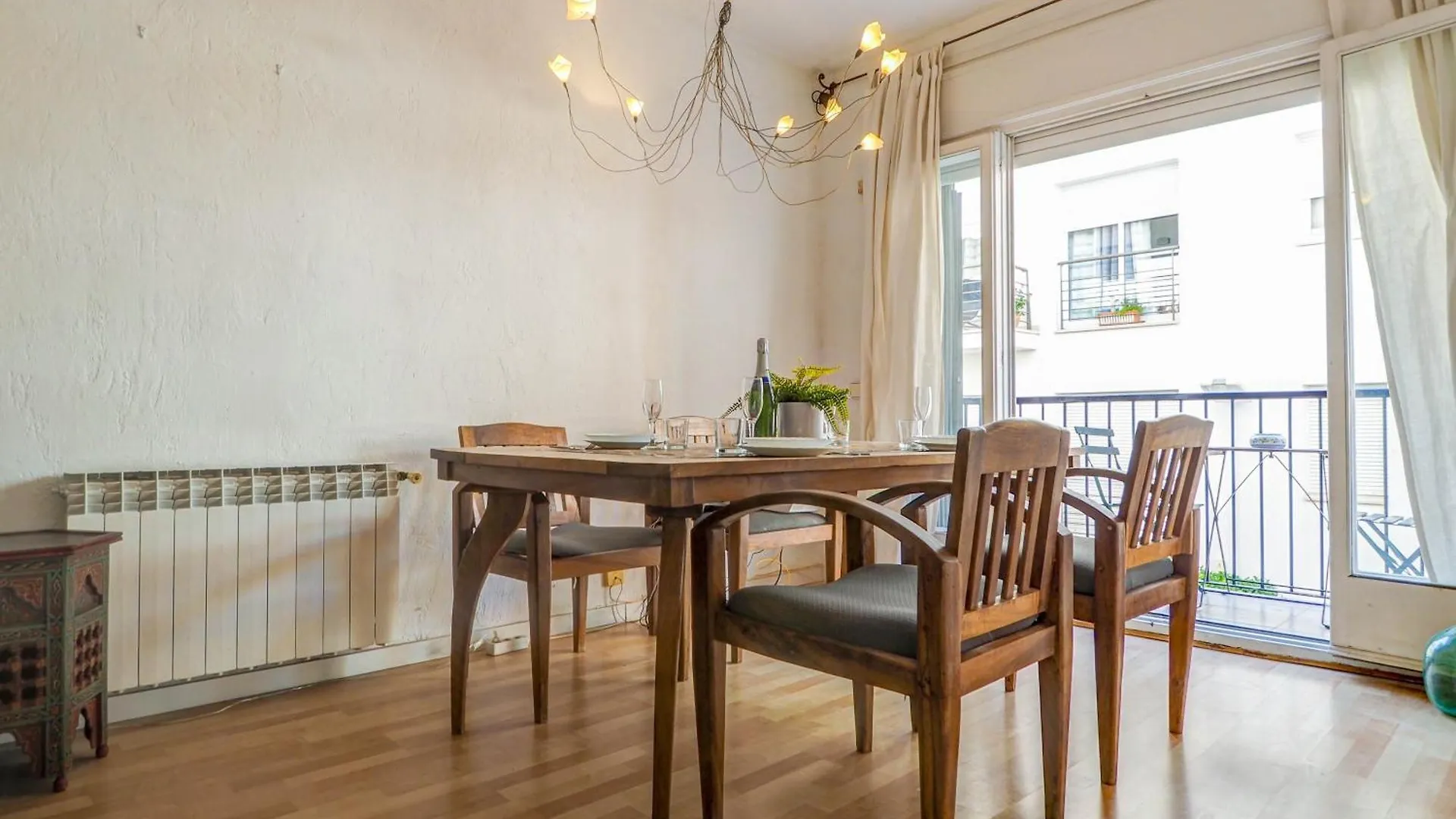 Araia Apartment By Hello Homes Sitges