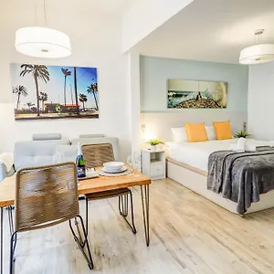 The Oasis By Hello Homes Sitges